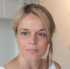 Larisa K. (Australia)